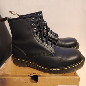 Dr Martens Black boots size 9 BNWB